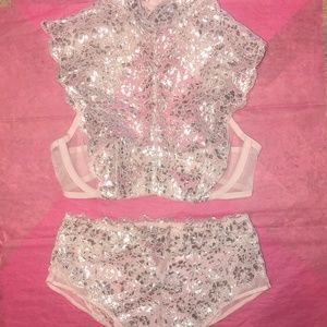 Victoria’s Secret Dream Angels Unlined Demi High Neck Bra Panty Silver Set 32D